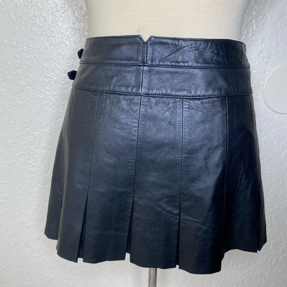 JOIE PLEATED SKIRT - Picture 3 of 8
